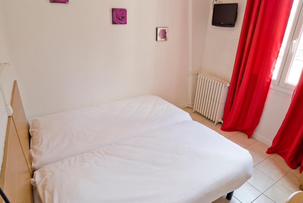 Hotel Les Colombes Verdun-sur-Meuse Oda fotoğraf